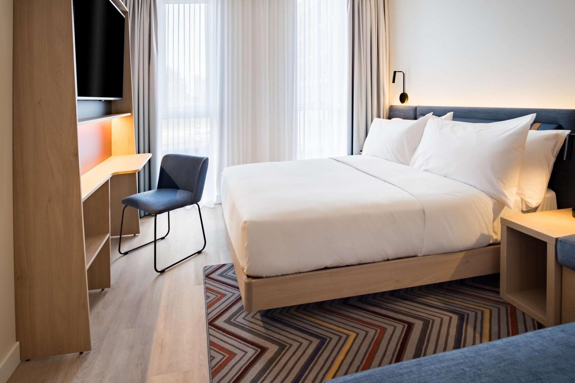 Hampton By Hilton Riga Airport Hotel Marupe Bagian luar foto
