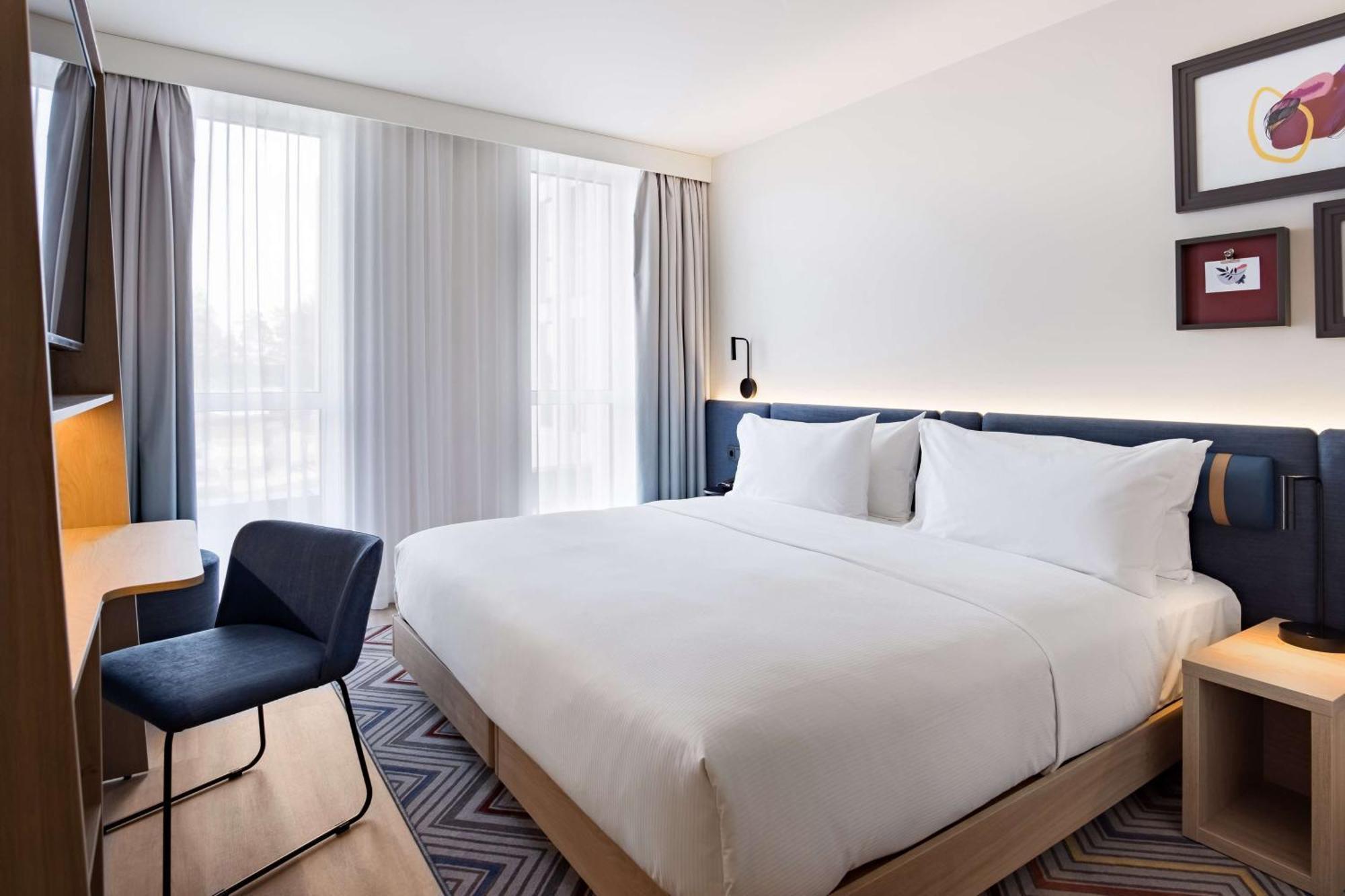Hampton By Hilton Riga Airport Hotel Marupe Bagian luar foto