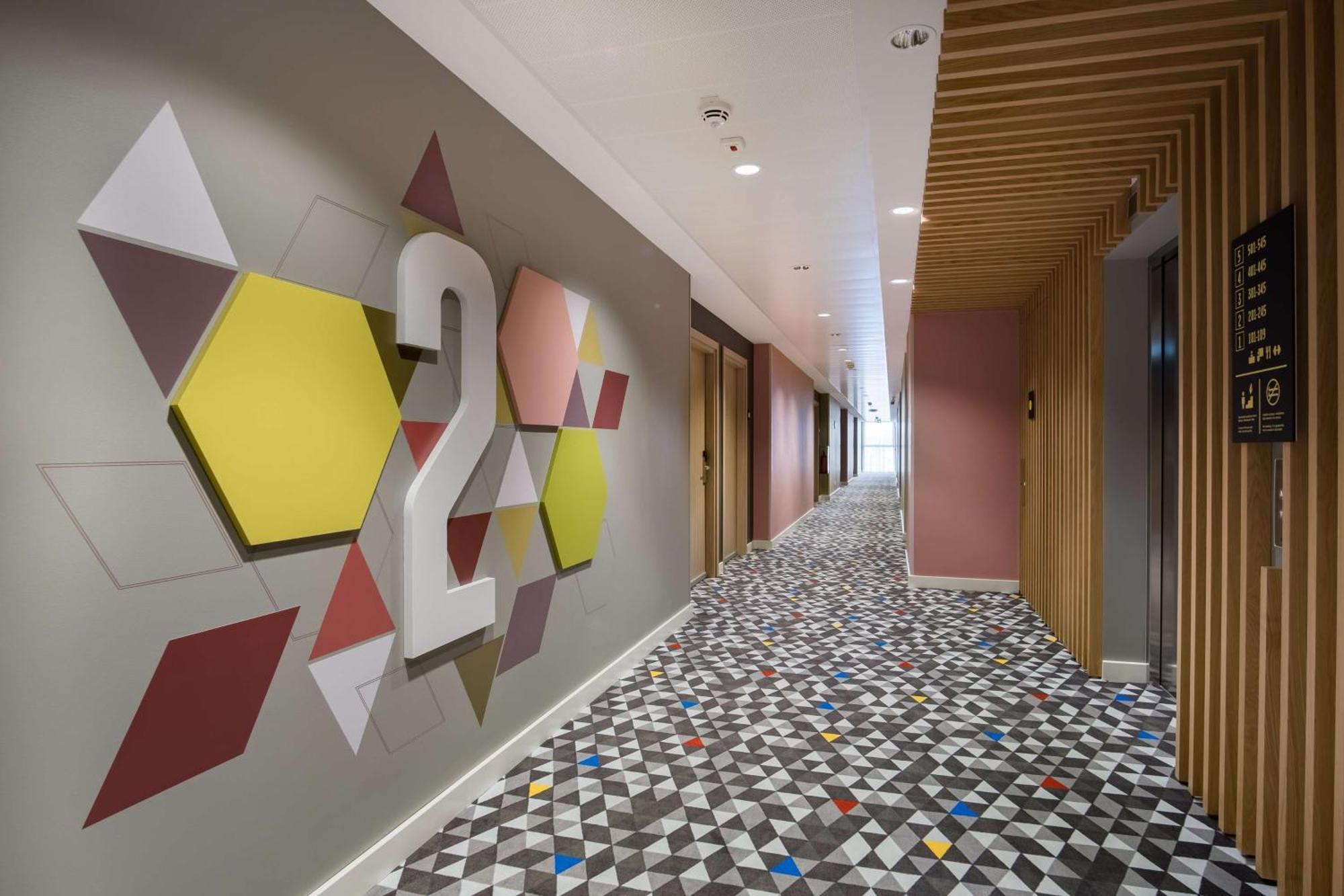 Hampton By Hilton Riga Airport Hotel Marupe Bagian luar foto
