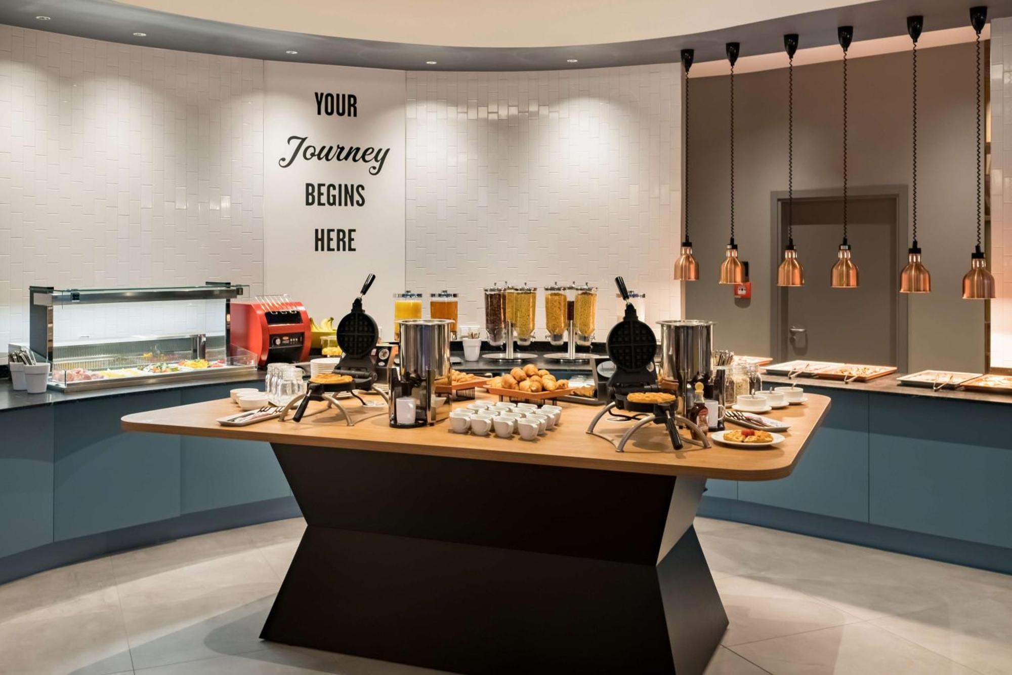 Hampton By Hilton Riga Airport Hotel Marupe Bagian luar foto